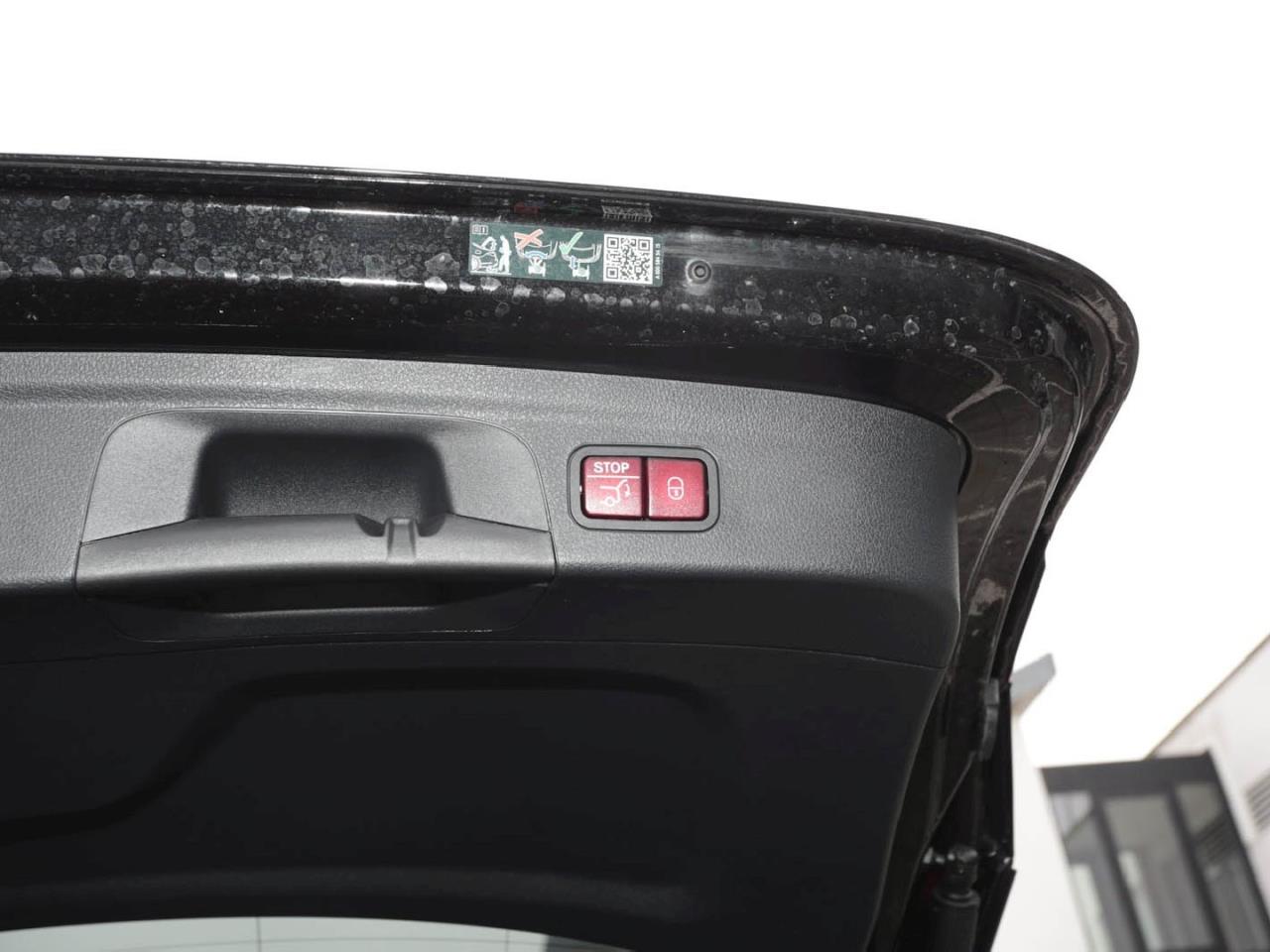 Mercedes-Benz GLE 400 e 4M AMG Night Panorama Sitzklima AHK