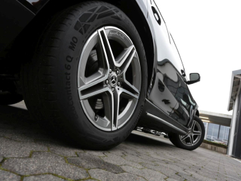 Mercedes-Benz GLE 400 e 4M AMG Night Panorama Sitzklima AHK