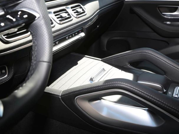 Mercedes-Benz GLE 450 4MATIC AMG Distronic Panorama SHZ-Fond