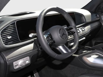 Mercedes-Benz GLE 450 4MATIC AMG Distronic Panorama SHZ-Fond