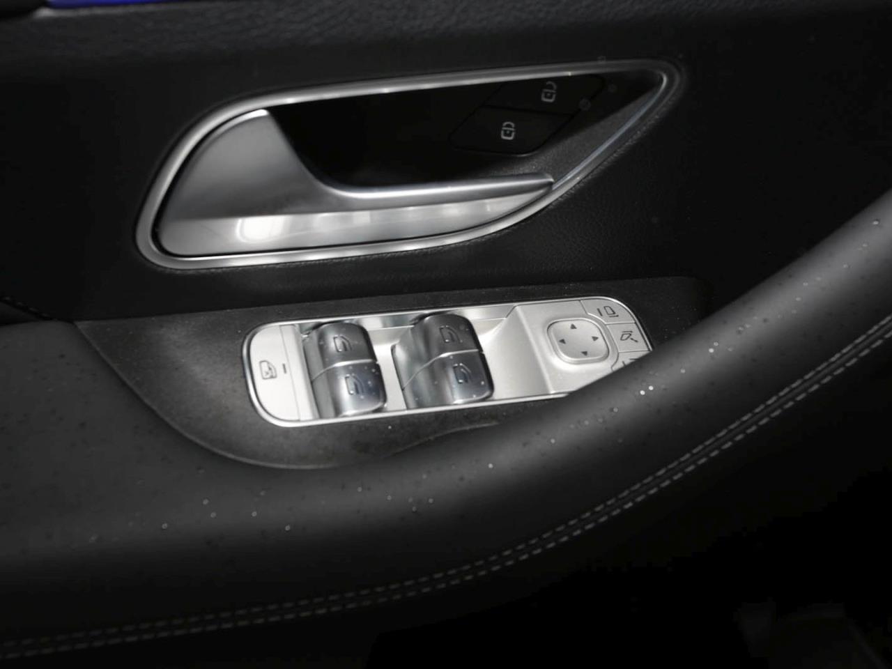 Mercedes-Benz GLE 450 d 4MATIC AMG Night Panorama Memory AHK Mercedes-Benz GLE 450 d 4MATIC AMG Night Panorama Memory AHK