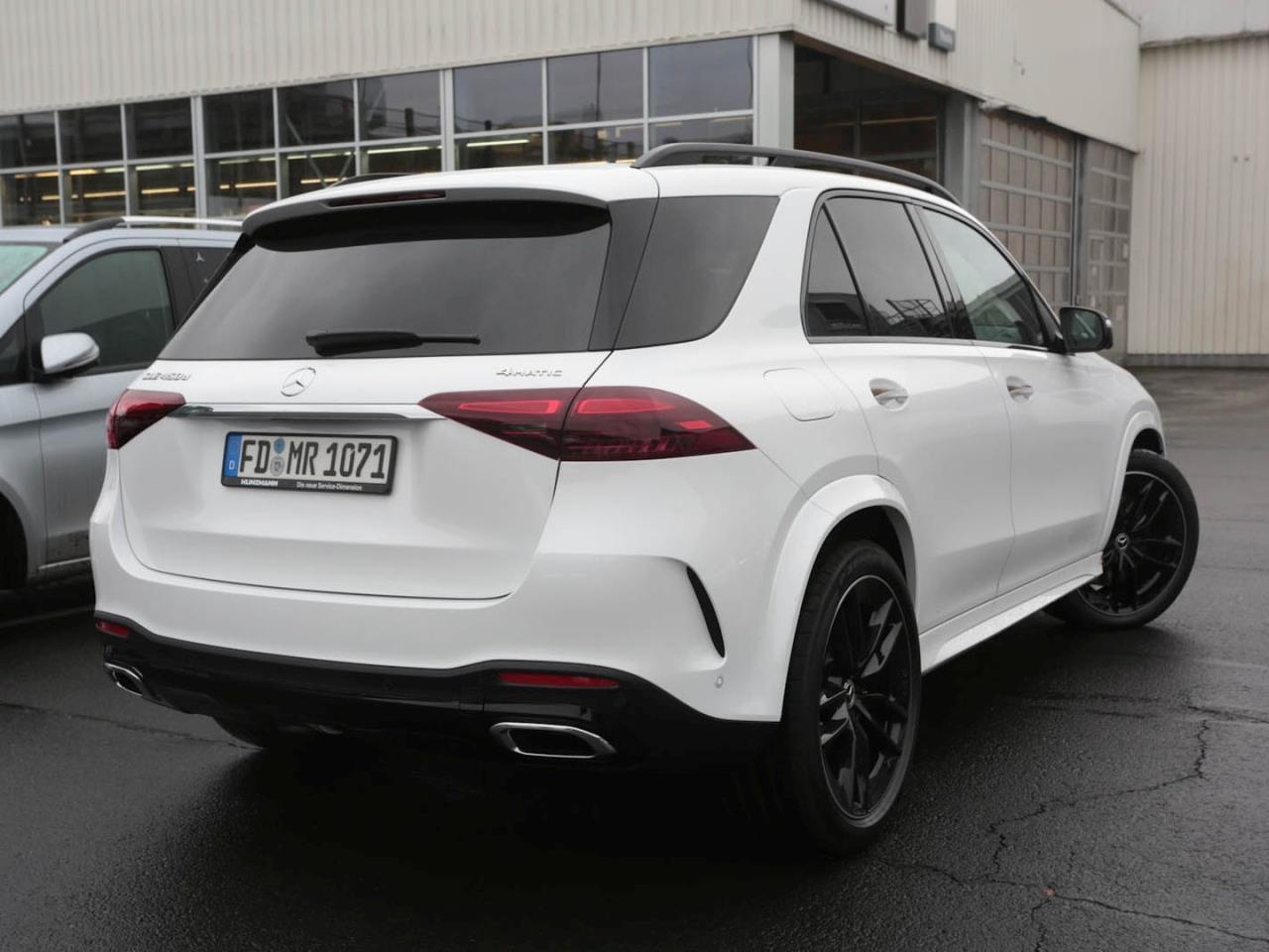 Mercedes-Benz GLE 450 d 4MATIC AMG Night Panorama Memory AHK