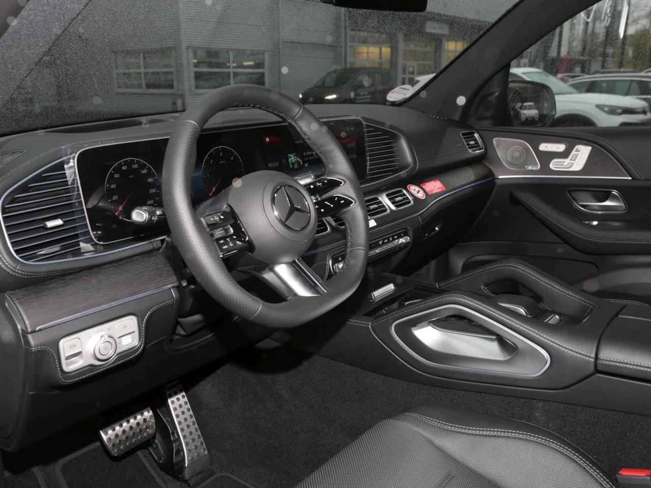 Mercedes-Benz GLE 450 d 4MATIC AMG Night Panorama Memory AHK Mercedes-Benz GLE 450 d 4MATIC AMG Night Panorama Memory AHK