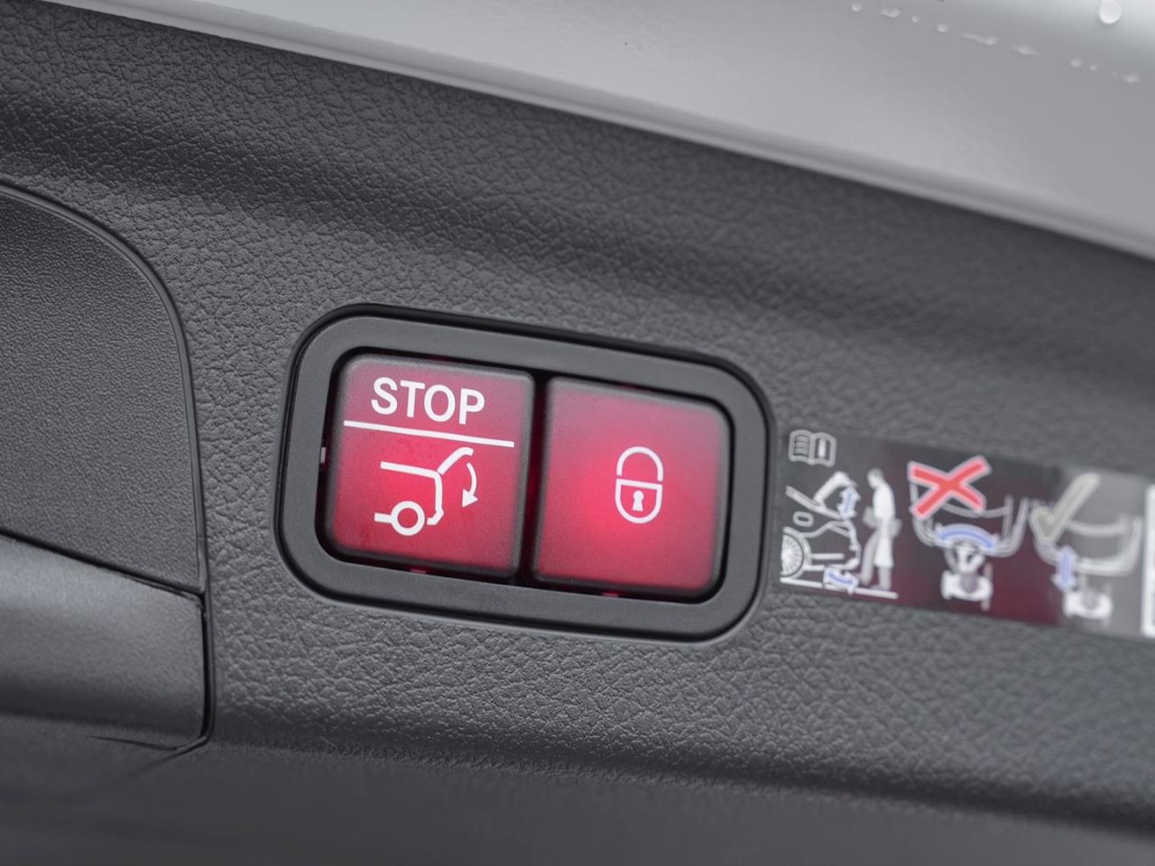 Mercedes-Benz GLE 450 d 4MATIC AMG Distronic 360° Panorama HUD