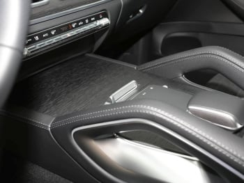 Mercedes-Benz GLE 450 d 4MATIC AMG Night MBUX Panorama 360° AHK