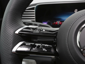 Mercedes-Benz GLE 450 d 4MATIC AMG Night MBUX Panorama 360° AHK