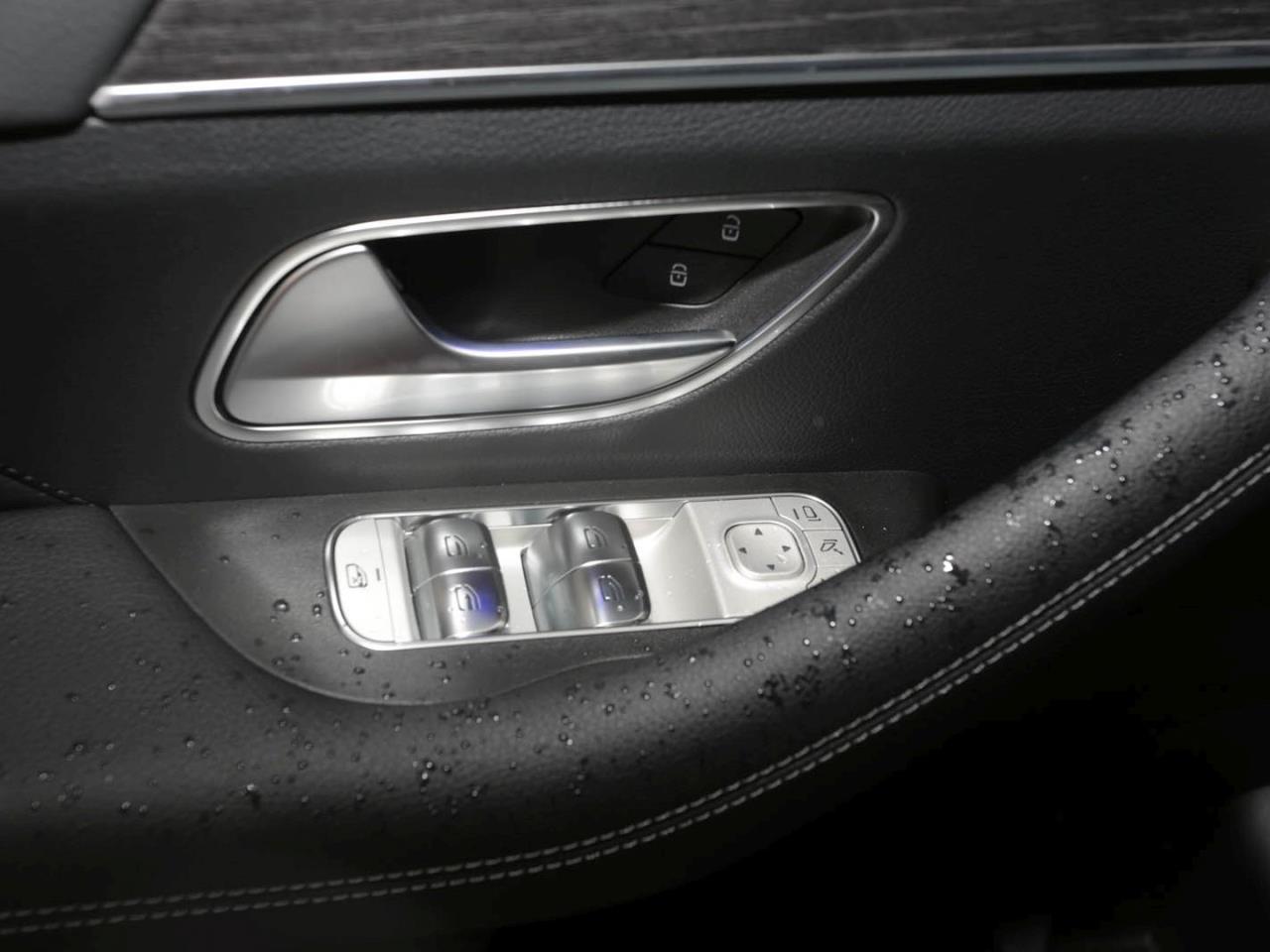 Mercedes-Benz GLE 450 d 4MATIC AMG Night Panorama 360° AHK