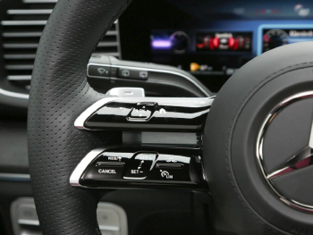 Mercedes-Benz GLE 450 d 4MATIC AMG Night Panorama 360° AHK
