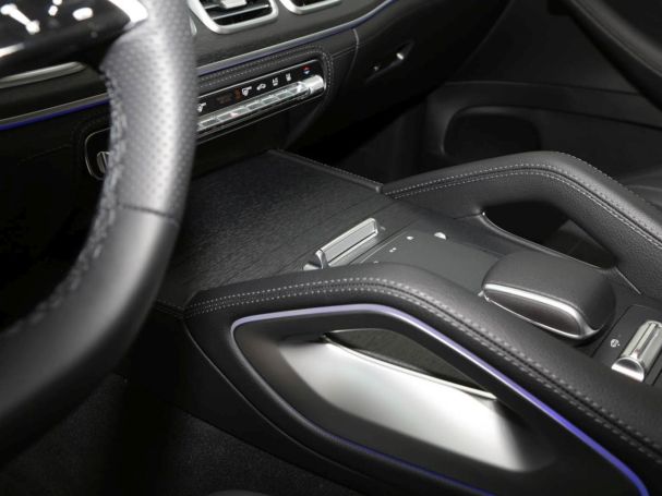 Mercedes-Benz GLE 450 d 4MATIC AMG Night Panorama SHZ-Fond AHK Mercedes-Benz GLE 450 d 4MATIC AMG Night Panorama SHZ-Fond AHK
