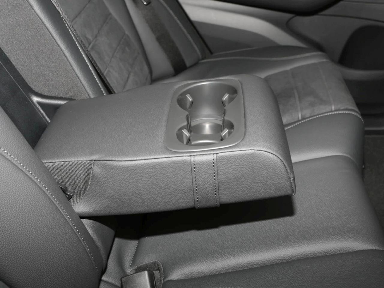 Mercedes-Benz GLE 450 d 4MATIC AMG Night Panorama AHK Airmatic