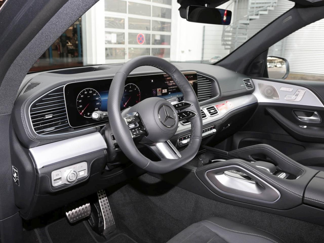 Mercedes-Benz GLE 450 d 4MATIC AMG Night Panorama AHK Airmatic