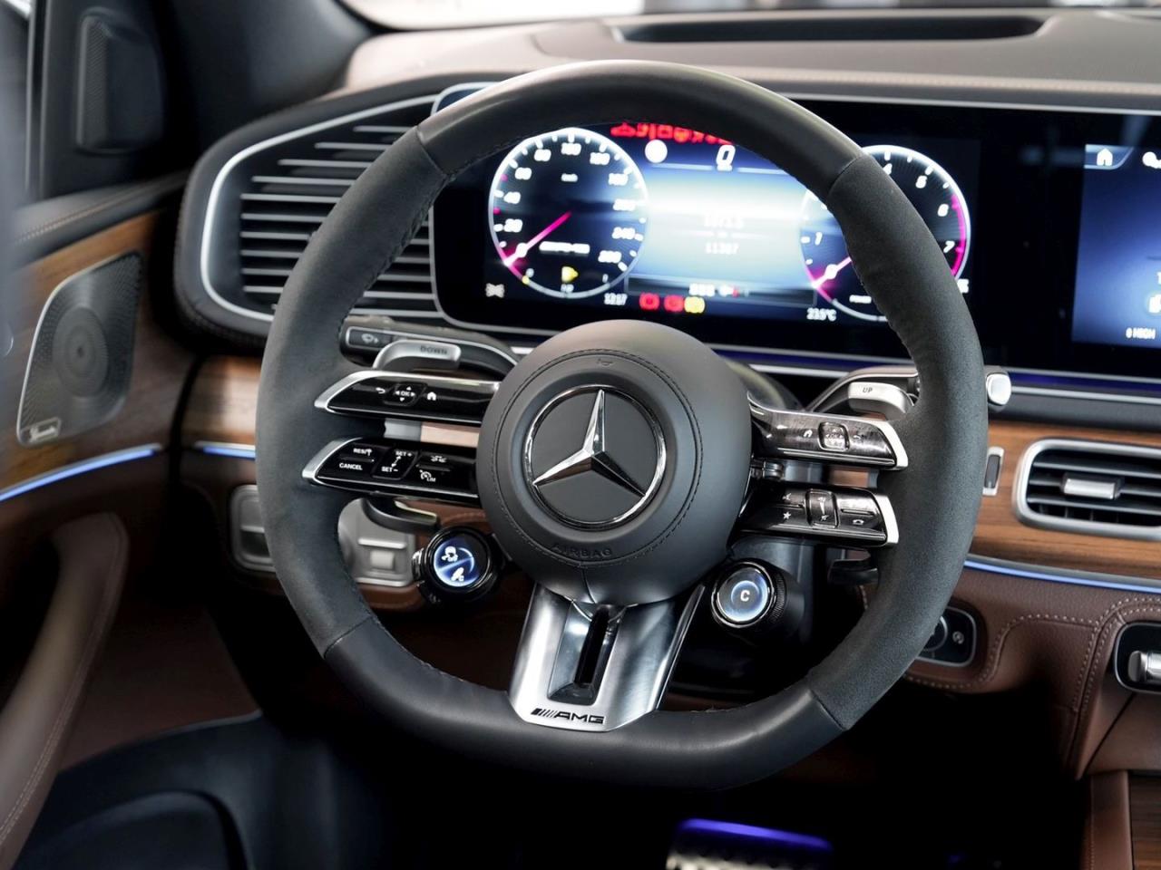 Mercedes-Benz GLE 53 AMG 4M+ Night Panorama AHK NP 134.206