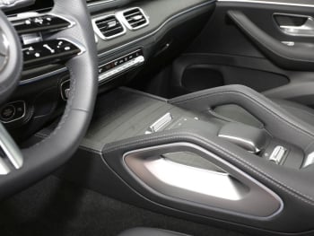 Mercedes-Benz GLE 580 4MATIC AMG Night Panorama HUD AHK 360°