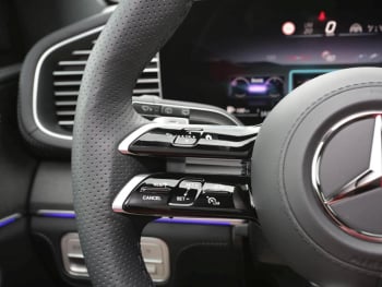 Mercedes-Benz GLE 580 4MATIC AMG Night Panorama HUD AHK 360°