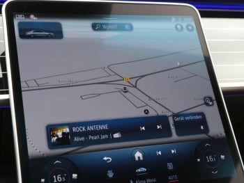 Mercedes-Benz S 450 d 4MATIC Limousine lang AMG Panorama 360°