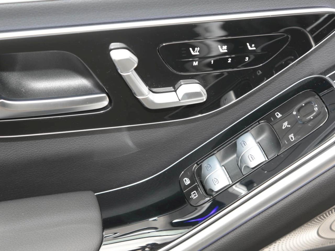 Mercedes-Benz S 450 d 4MATIC Limousine lang AMG Panorama 360°