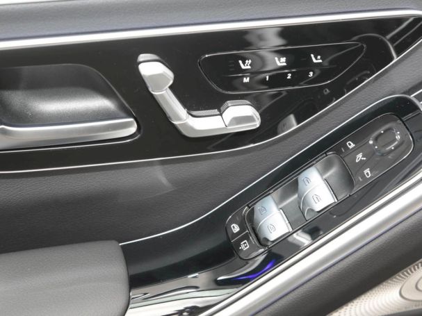 Mercedes-Benz S 450 d 4MATIC Limousine lang AMG Panorama 360° Mercedes-Benz S 450 d 4MATIC Limousine lang AMG Panorama 360°