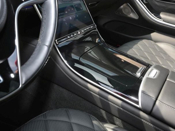 Mercedes-Benz S 450 e Limousine lang AMG Night Panorama 360° Mercedes-Benz S 450 e Limousine lang AMG Night Panorama 360°