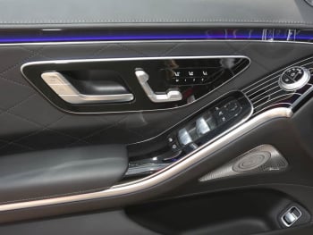 Mercedes-Benz S 450 e Limousine lang AMG Night Panorama 360° Mercedes-Benz S 450 e Limousine lang AMG Night Panorama 360°
