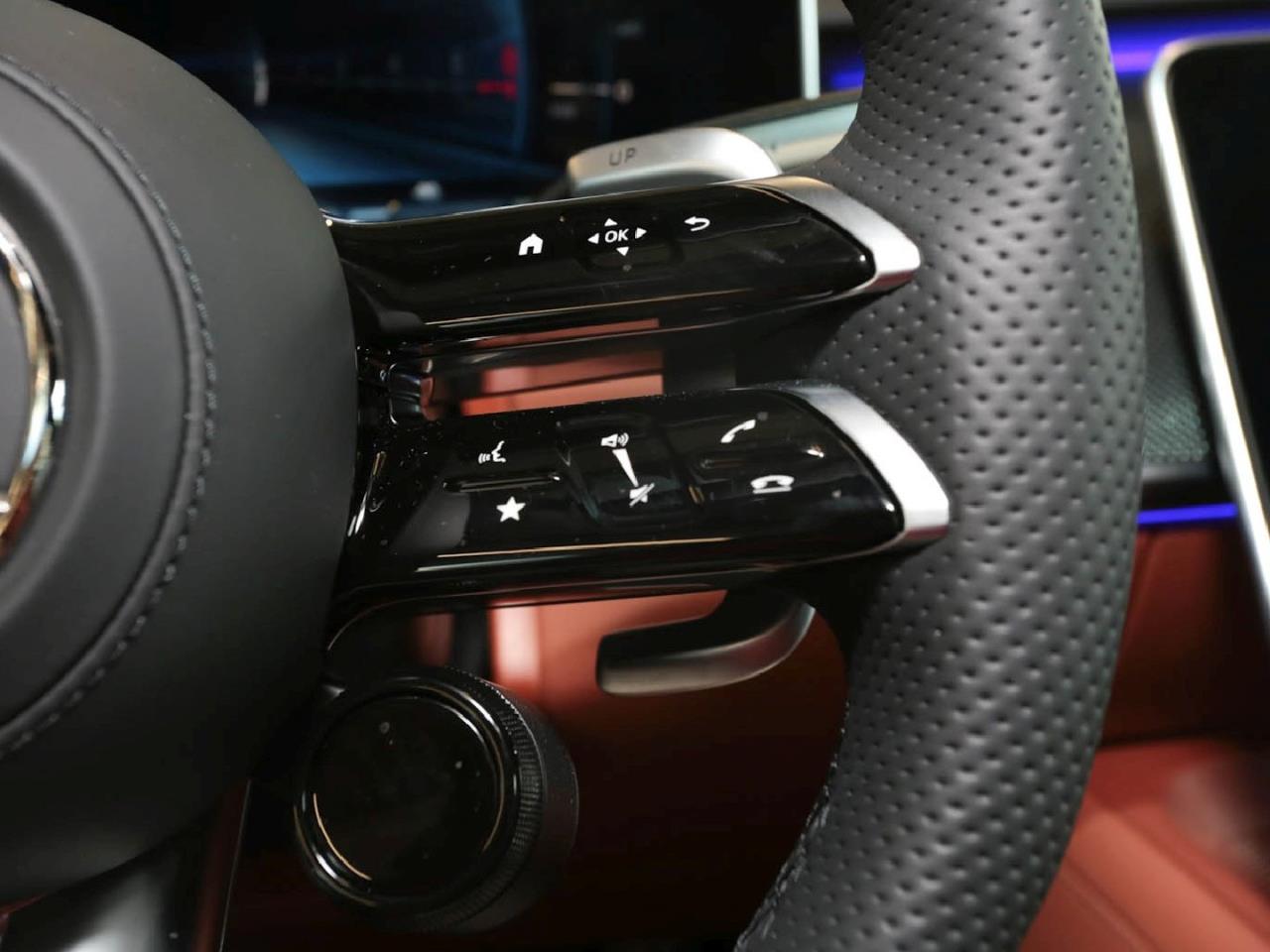 Mercedes-Benz S 63 AMG E Performance lang Panorama NP 232.276