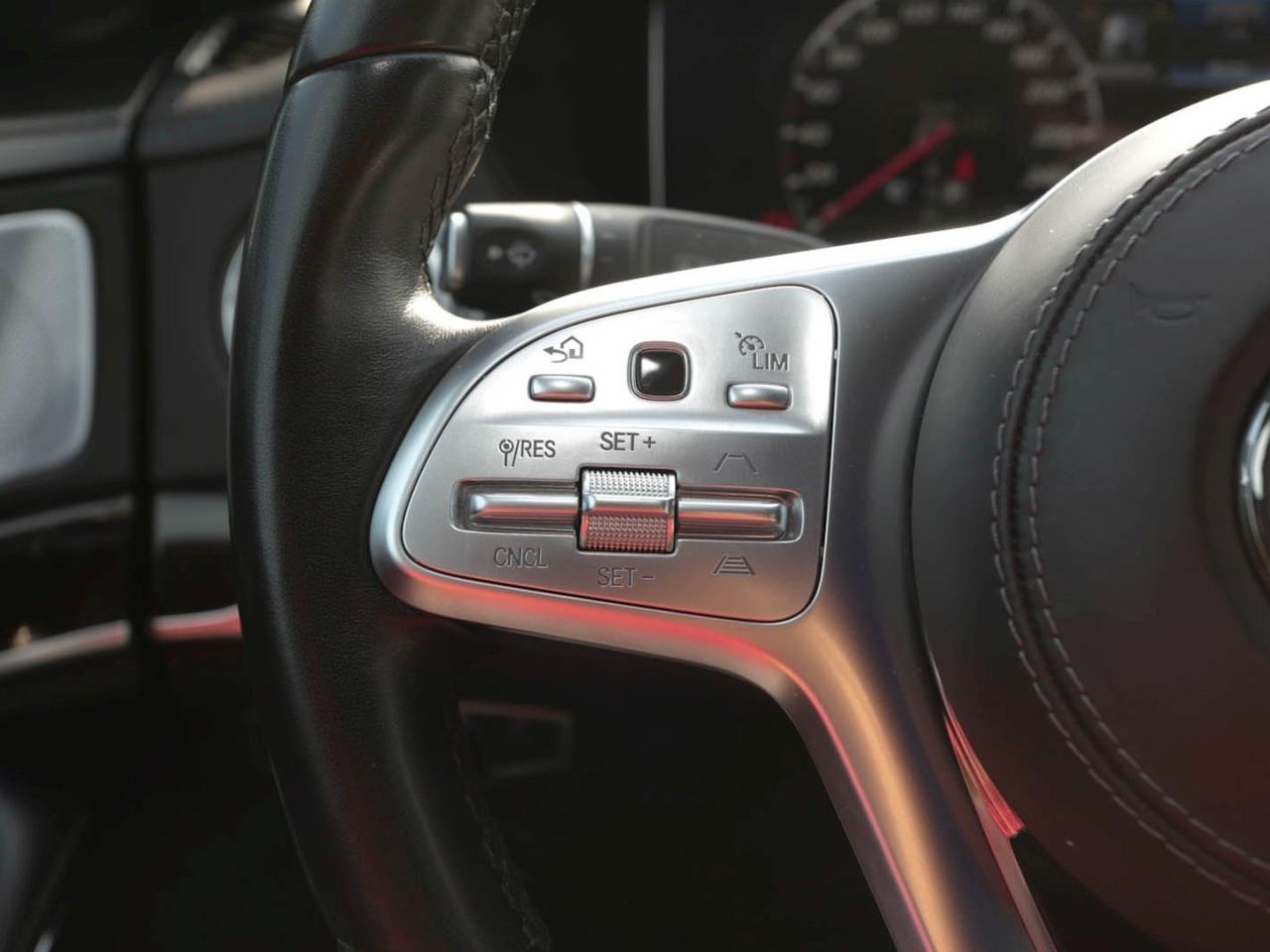 Mercedes-Benz S 650 Maybach Comand Panorama Chauffeur-Paket