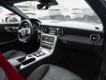 Mercedes-Benz SLC 250 d Sportpaket Navi Panorama Totwinkel