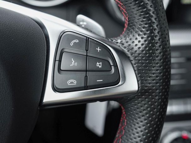 Mercedes-Benz SLC 250 d Sportpaket Navi Panorama Totwinkel