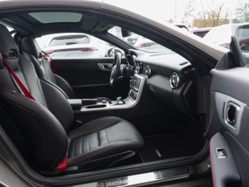 Mercedes-Benz SLC 250 d Sportpaket Navi Panorama Totwinkel