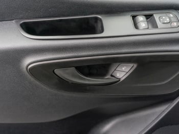 Mercedes-Benz Sprinter 216 CDI Tourer Standard Navi Standhzg