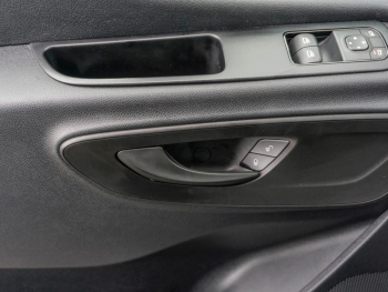 Mercedes-Benz Sprinter 216 CDI Tourer Standard Navi Standhzg