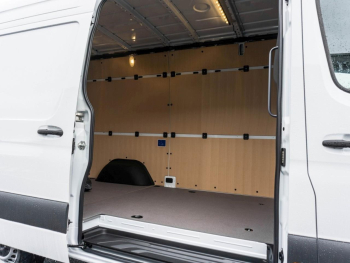 Mercedes-Benz Sprinter 315 CDI Kasten PRO Hochdach Standard