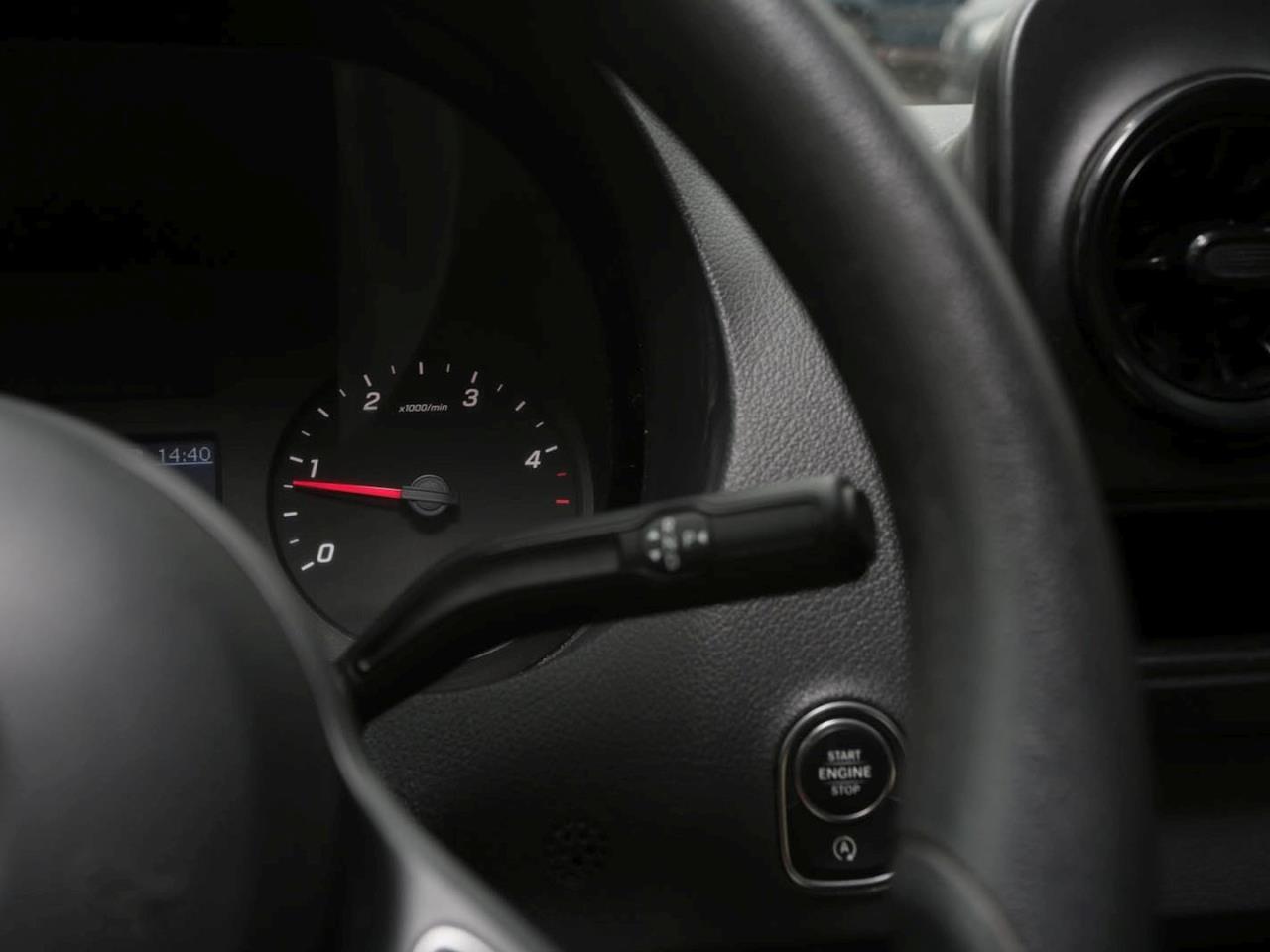 Mercedes-Benz Sprinter 315 CDI Pritsche Standard Navi AHK LED