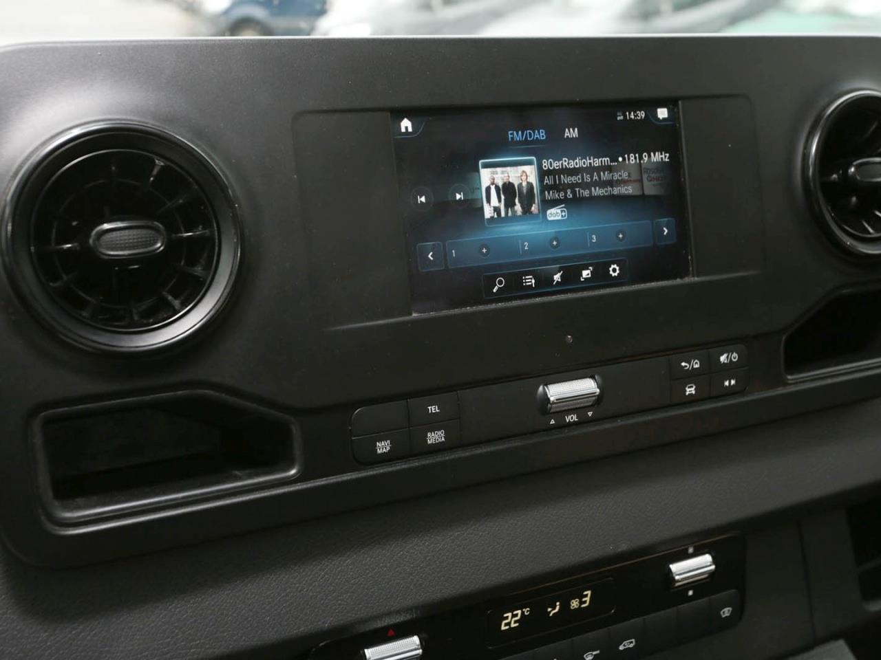 Mercedes-Benz Sprinter 315 CDI Pritsche Standard Navi AHK LED