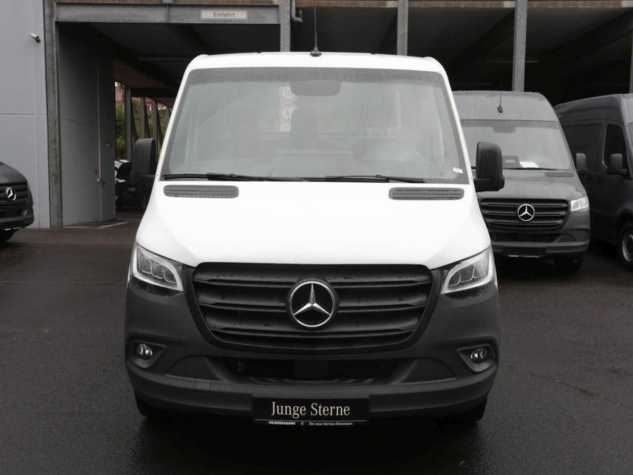 Mercedes-Benz Sprinter 315 CDI Pritsche Standard Navi AHK LED