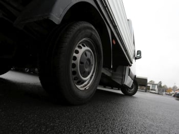 Mercedes-Benz Sprinter 315 CDI Pritsche Standard Navi AHK LED