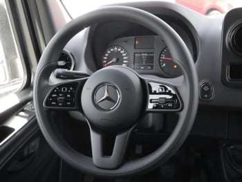 Mercedes-Benz Sprinter 316 CDI Kasten Maxi  MBUX Navi LED AHK