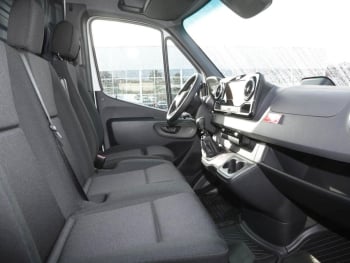Mercedes-Benz Sprinter 317 CDI MBUX Kamera AHK TotwinkelAssist