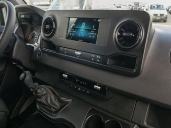 Mercedes-Benz Sprinter 317 CDI MBUX Kamera Berganfahrhilfe AHK