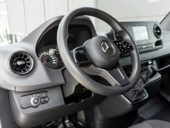 Mercedes-Benz Sprinter 317 CDI Kasten Hochdach lang Kamera