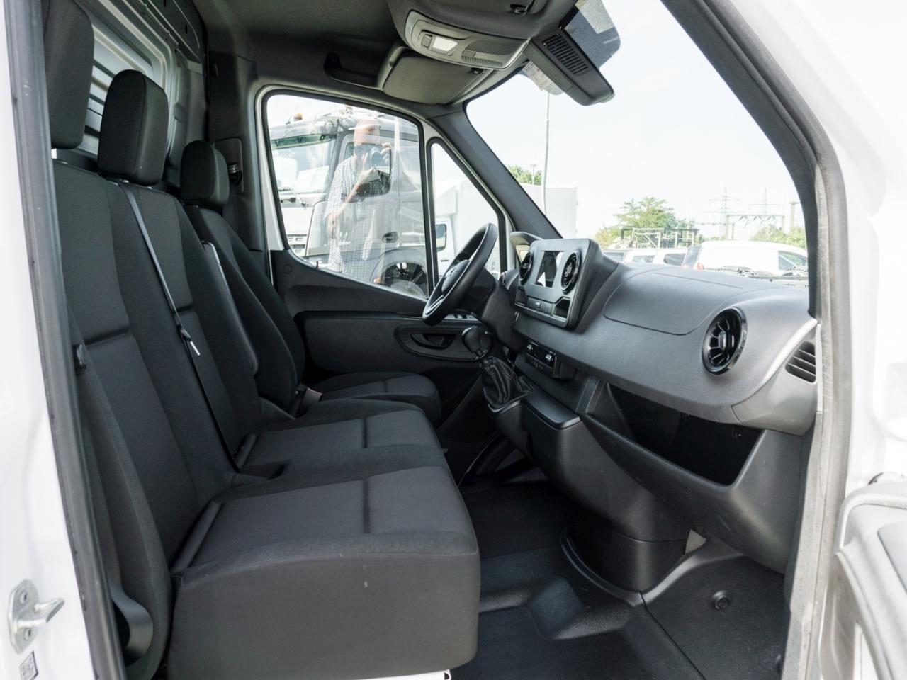 Mercedes-Benz Sprinter 317 CDI Kasten Hochdach lang MBUX Kamera