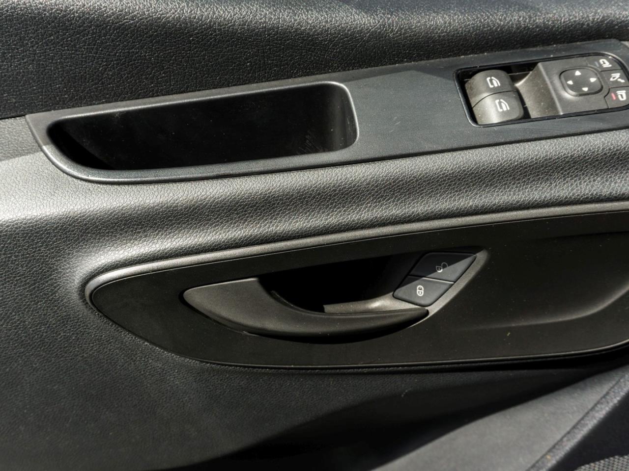 Mercedes-Benz Sprinter 317 CDI Kasten Hochdach lang MBUX Kamera