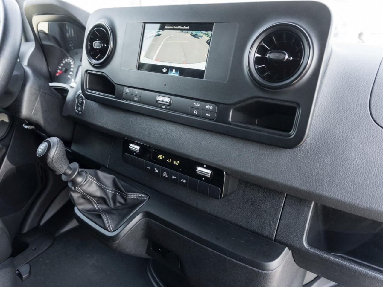 Mercedes-Benz Sprinter 317 CDI Kasten Hochdach lang KlimaA Mercedes-Benz Sprinter 317 CDI Kasten Hochdach lang KlimaA