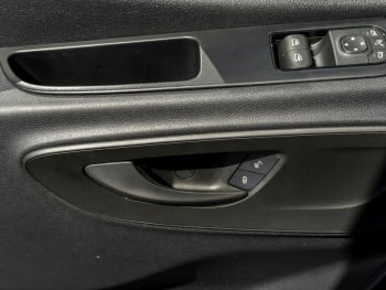 Mercedes-Benz Sprinter 317 CDI Kasten Hochdach lang KlimaA Mercedes-Benz Sprinter 317 CDI Kasten Hochdach lang KlimaA