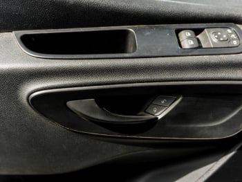 Mercedes-Benz Sprinter 317 CDI Kasten Hochdach lang MBUX Klima