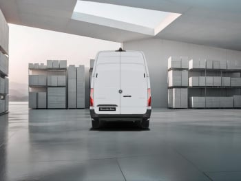 Mercedes-Benz Sprinter 317 CDI Kasten PRO Hochdach MBUX Navi