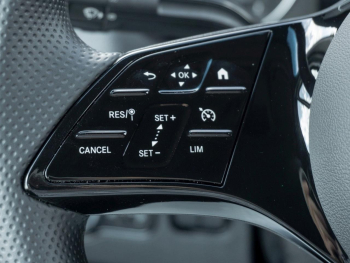 Mercedes-Benz Sprinter 317 CDI Koffer Navi SpurA Totwinkel SHZ