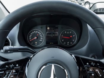 Mercedes-Benz Sprinter 317 CDI Koffer Navi SpurA Totwinkel SHZ