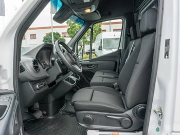 Mercedes-Benz Sprinter 317 CDI Kühlkasten Frischdienst Winter