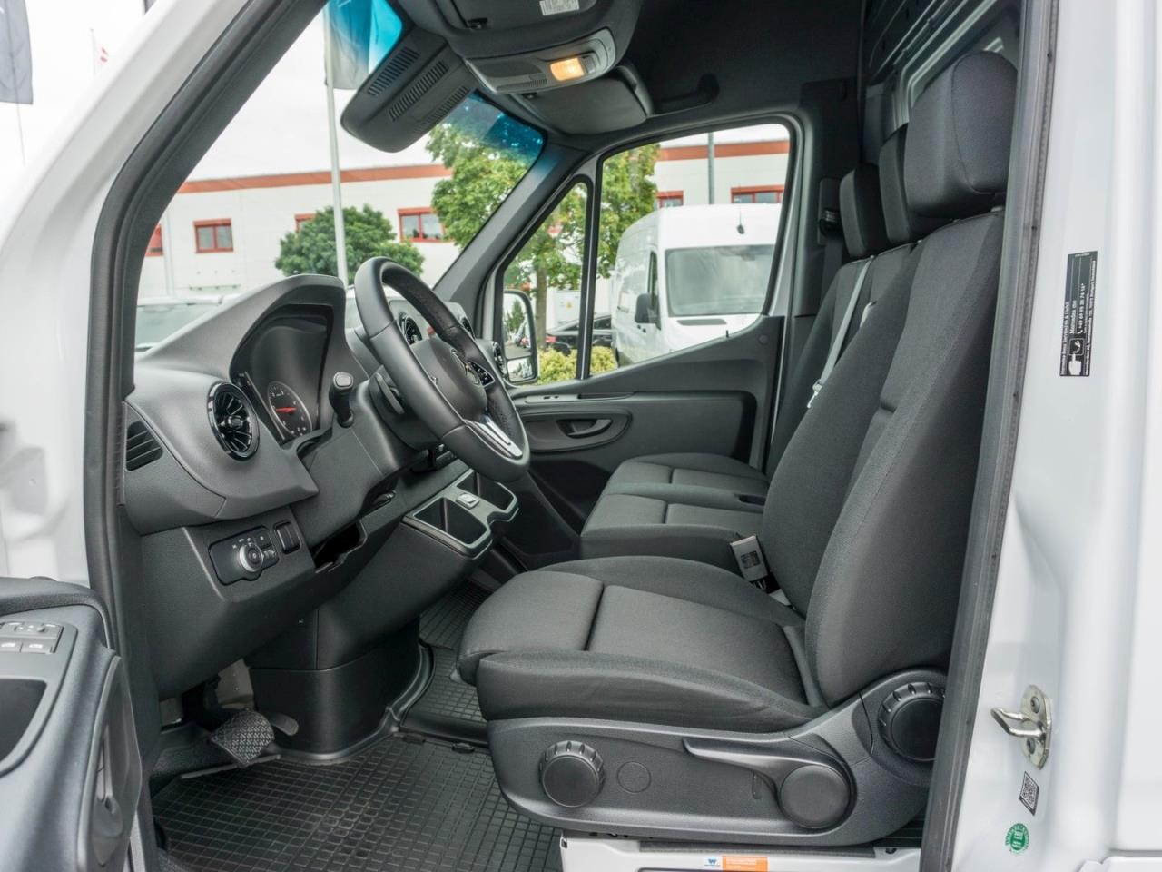 Mercedes-Benz Sprinter 317 CDI Kühlkasten Hochdach Winter AHK