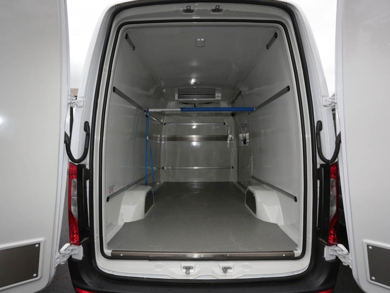 Mercedes-Benz Sprinter 317 CDI Kühlkasten Hochdach Winter  AHK